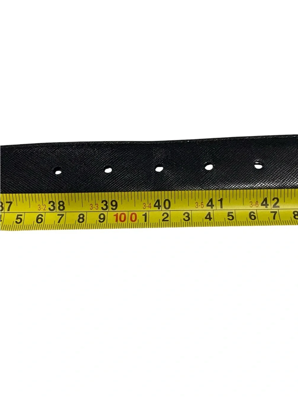 Salvatore Ferragamo - Men's Leather Belt. Black. Size 40